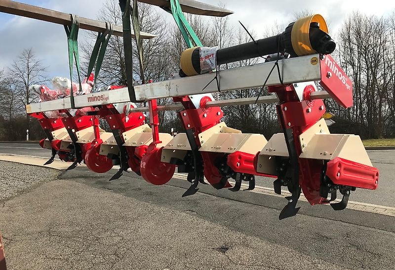 Bodenfräse du type Minos Agri Reihenfräse T-SCM-5-A, Neumaschine en Münstermaifeld (Photo 9)