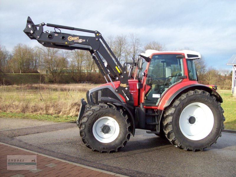 Lindner Geotrac 124 Tractor - technikboerse.com