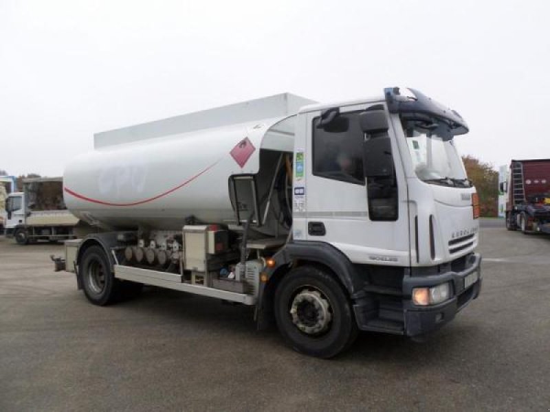 LKW a típus Iveco Eurocargo, Gebrauchtmaschine ekkor: Bourron Marlotte (Kép 1)