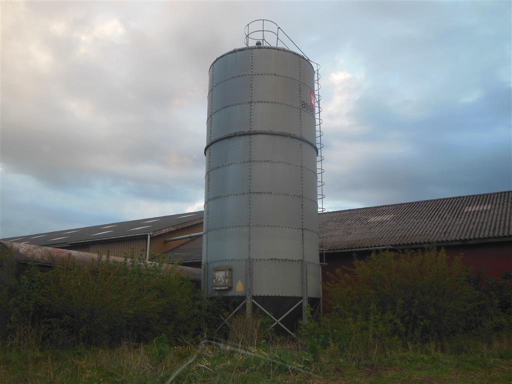 Silo typu Sonstige 800 tdr., 8 ringe 7 ben med snegl,, Gebrauchtmaschine v Egtved (Obrázok 2)