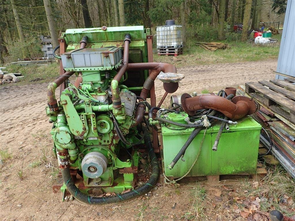 Sonstiges Türe ait Sonstige Detroit  6 cylinder dieselmotor med hydralik pumpe, Gebrauchtmaschine içinde Egtved (resim 3)