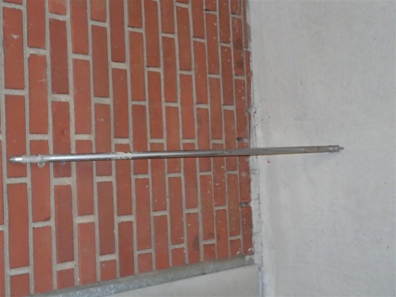 Aufstallung от тип Sonstige 48 stk. 1/2" 1 meter rustfri vandrør med ventil, Gebrauchtmaschine в Egtved (Снимка 1)
