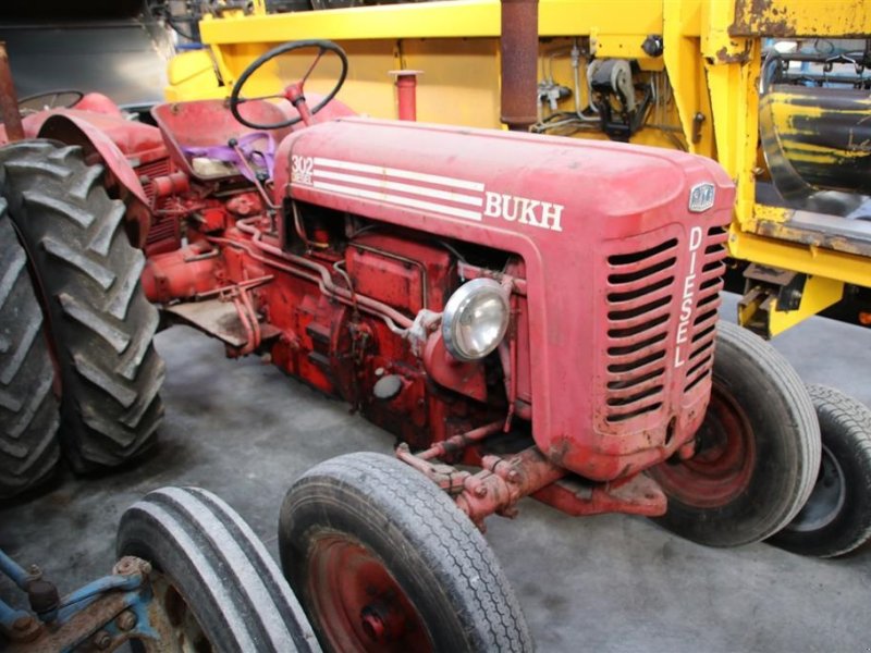 Traktor Türe ait Sonstige 302, Gebrauchtmaschine içinde Høng (resim 1)
