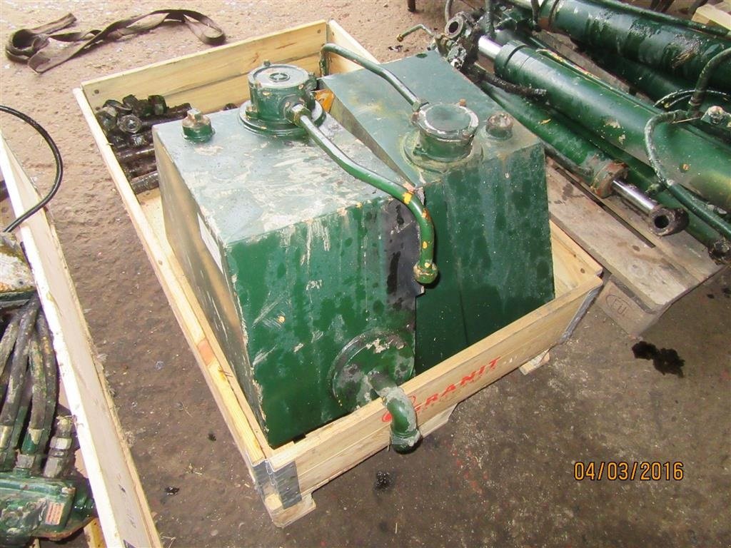 Sonstiges typu Sonstige Olie pumper, Motor mm., Gebrauchtmaschine v Høng (Obrázek 4)