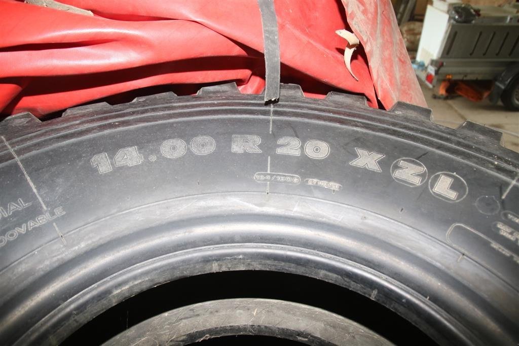 Reifen του τύπου Michelin Nye 14.00 Rx 20 XZL, Gebrauchtmaschine σε Høng (Φωτογραφία 3)