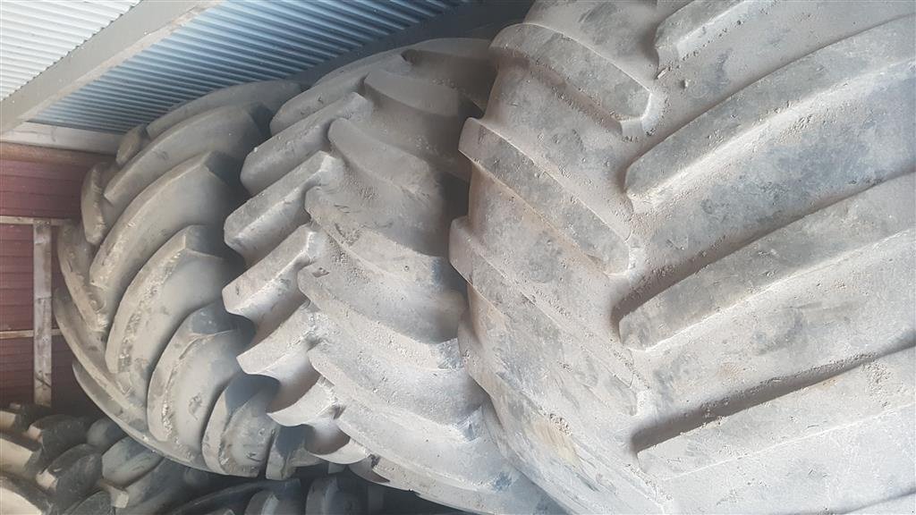 Reifen tip Michelin 1050/50 X 32, Gebrauchtmaschine in Varde (Poză 3)