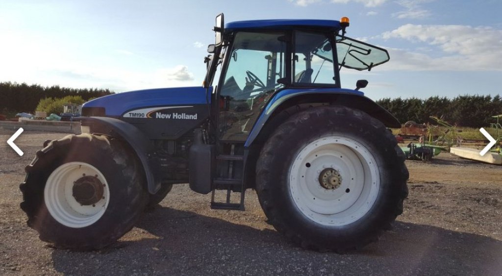 Oldtimer-Traktor del tipo New Holland TM 190, Neumaschine en Подворки (Imagen 4)