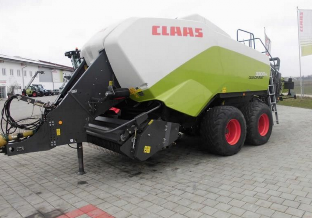 Hochdruckpresse of the type CLAAS Quadrant 3300 RC,  in Тернопіль (Picture 1)