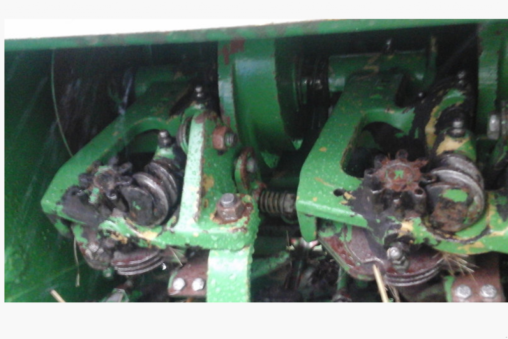 Hochdruckpresse del tipo John Deere 330,  en Луцьк (Imagen 8)