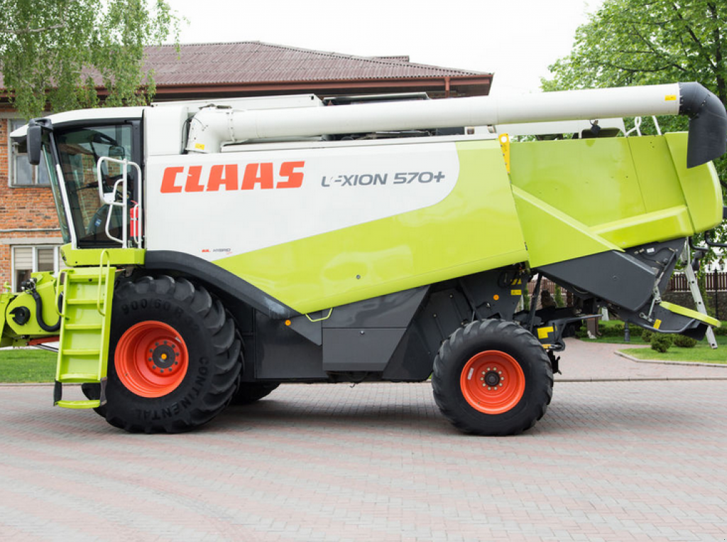 Oldtimer-Mähdrescher of the type CLAAS Lexion 570, Neumaschine in Житомир (Picture 9)