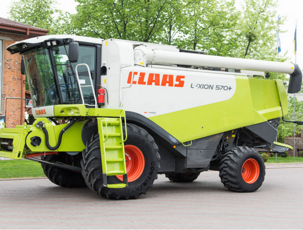 Oldtimer-Mähdrescher of the type CLAAS Lexion 570, Neumaschine in Житомир (Picture 3)