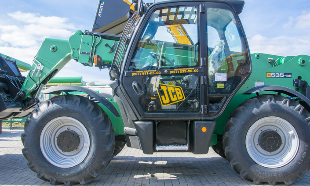 Teleskopstapler of the type JCB 535-95, Neumaschine in Житомир (Picture 3)