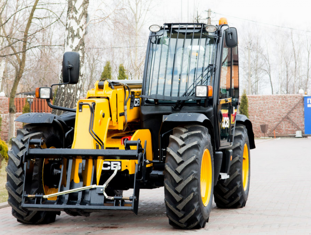 Teleskopstapler of the type JCB 535-95, Neumaschine in Житомир (Picture 1)