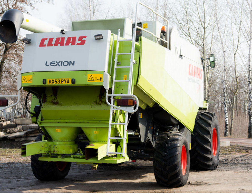 Oldtimer-Mähdrescher of the type CLAAS Lexion 480 Evolution, Neumaschine in Житомир (Picture 7)