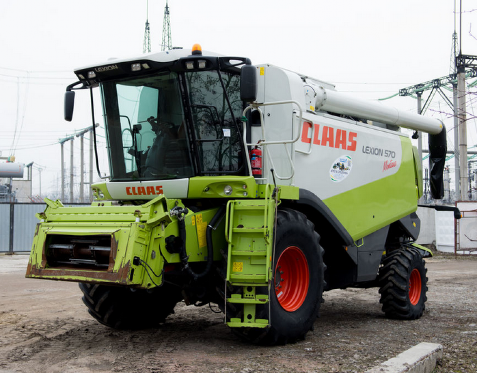 Oldtimer-Mähdrescher of the type CLAAS Lexion 570 Montana, Neumaschine in Житомир (Picture 1)