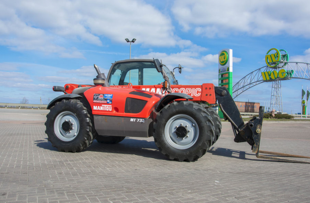 Teleskopstapler of the type Manitou MT 732, Neumaschine in Житомир (Picture 1)