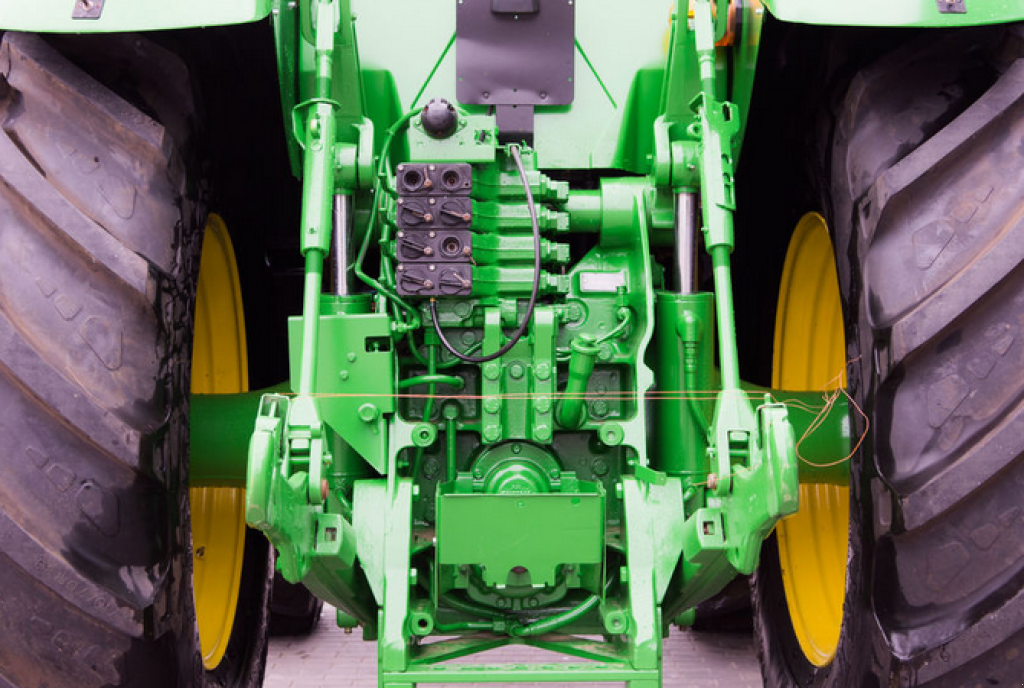 Oldtimer-Traktor of the type John Deere 8400, Neumaschine in Житомир (Picture 7)