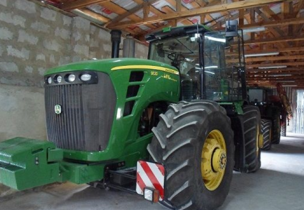 Oldtimer-Traktor του τύπου John Deere 9530, Neumaschine σε Житомир (Φωτογραφία 2)