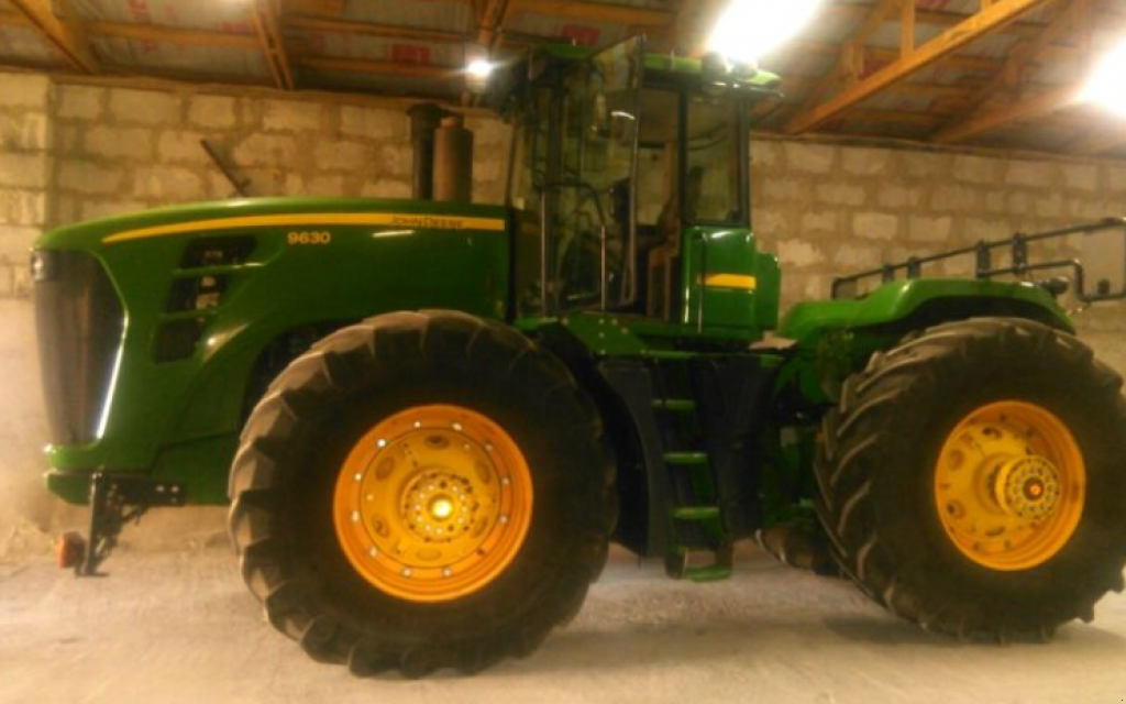 Oldtimer-Traktor του τύπου John Deere 9630, Neumaschine σε Житомир (Φωτογραφία 1)