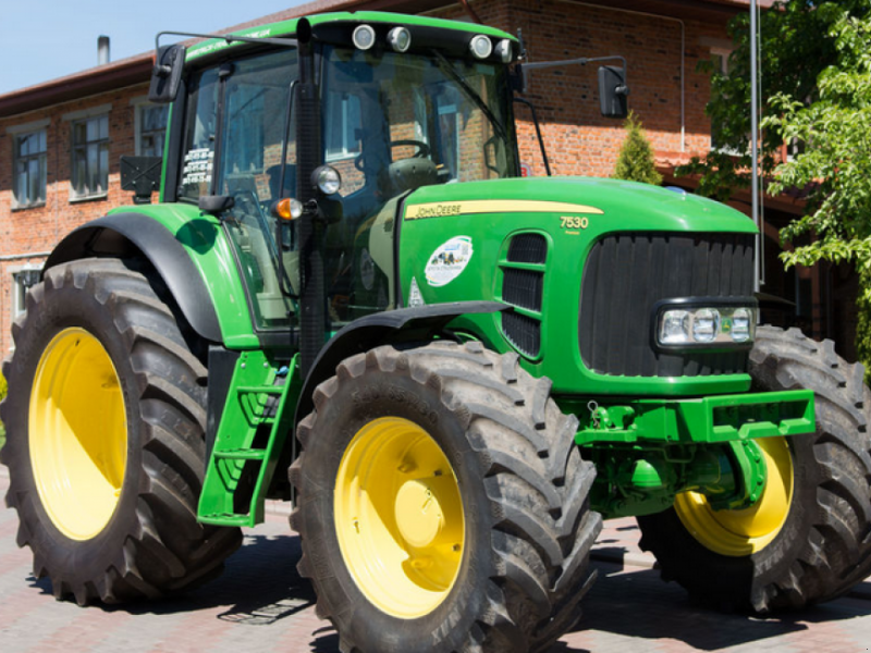 Oldtimer-Traktor του τύπου John Deere 7530 Premium, Neumaschine σε Житомир
