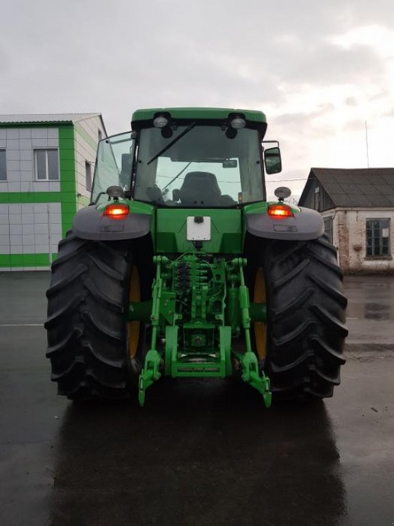 Oldtimer-Traktor of the type John Deere 8520, Neumaschine in Звенигородка (Picture 2)