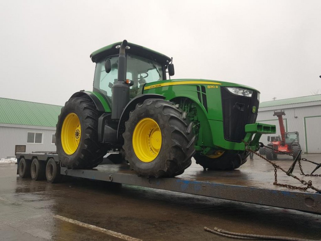 Oldtimer-Traktor του τύπου John Deere 8310R, Neumaschine σε Звенигородка (Φωτογραφία 9)