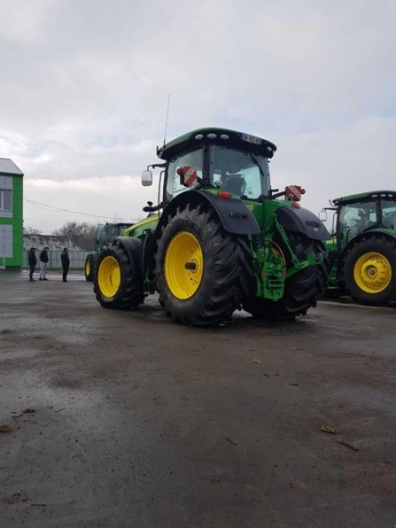 Oldtimer-Traktor tipa John Deere 8370R, Neumaschine u Звенигородка (Slika 3)