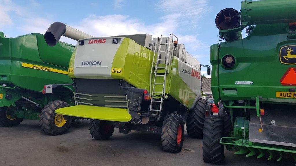 Oldtimer-Mähdrescher za tip CLAAS Lexion 560, Neumaschine u Звенигородка (Slika 7)