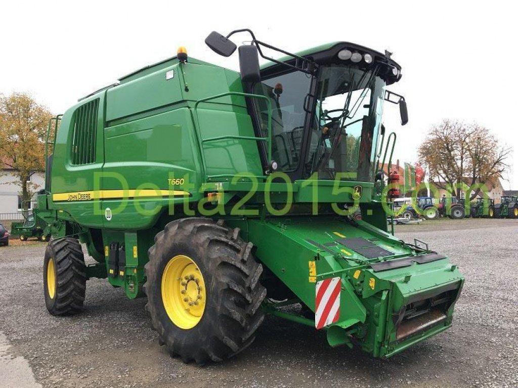 Oldtimer-Mähdrescher Türe ait John Deere T660,  içinde Звенигородка (resim 1)