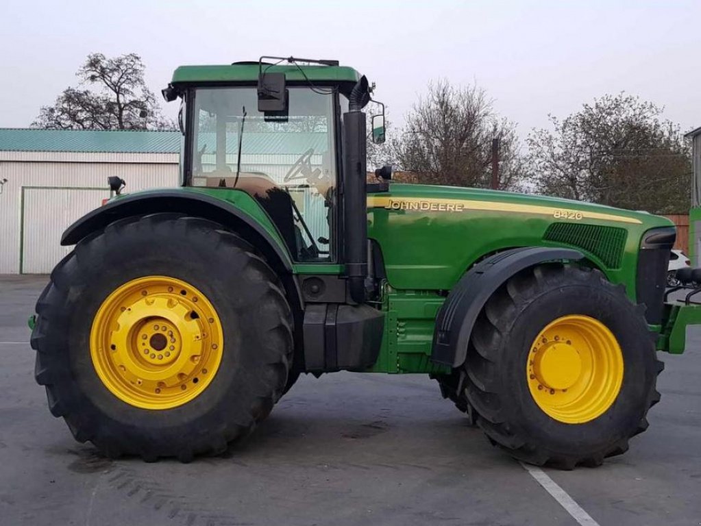 Oldtimer-Traktor Türe ait John Deere 8420, Neumaschine içinde Звенигородка (resim 10)