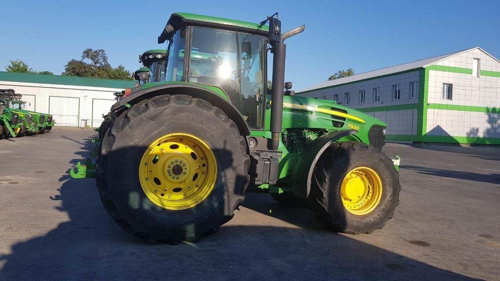 Oldtimer-Traktor του τύπου John Deere 7930, Neumaschine σε Звенигородка (Φωτογραφία 7)