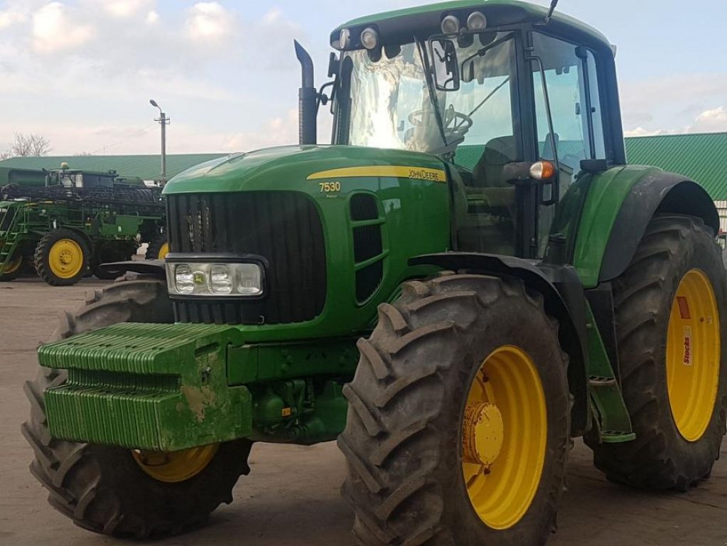 Oldtimer-Traktor tip John Deere 7530 Premium, Neumaschine in Звенигородка (Poză 10)