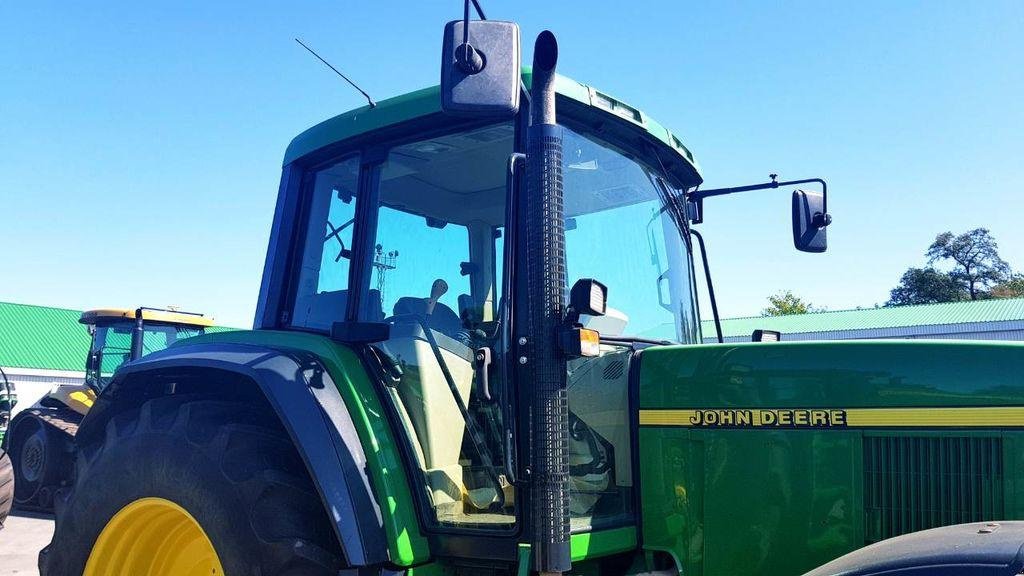 Oldtimer-Traktor Türe ait John Deere 6910, Neumaschine içinde Звенигородка (resim 7)