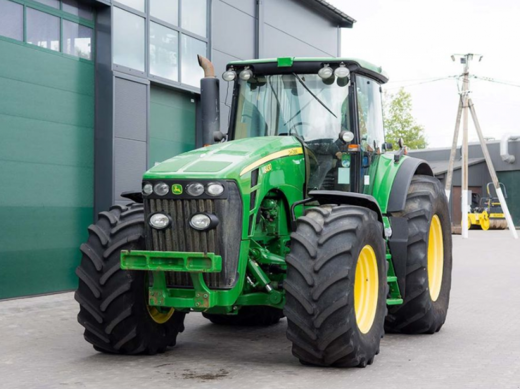 Oldtimer-Traktor del tipo John Deere 8430, Neumaschine In Житомир (Immagine 6)