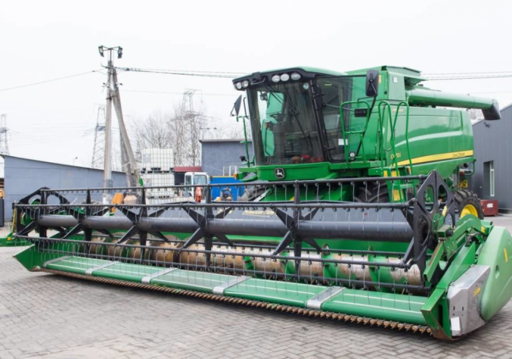 Oldtimer-Mähdrescher типа John Deere C670, Neumaschine в Житомир (Фотография 1)