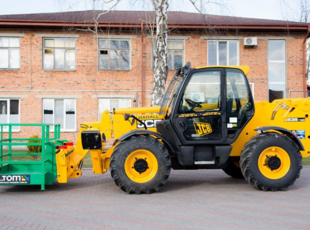 Teleskopstapler van het type JCB 535-125, Neumaschine in Житомир (Foto 4)