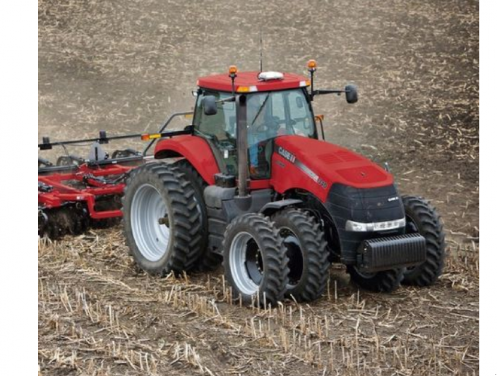 Oldtimer-Traktor of the type Case IH MX 340, Neumaschine in Дніпропетровськ (Picture 1)