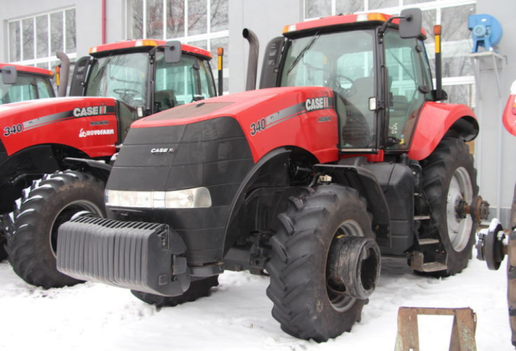 Oldtimer-Traktor del tipo Case IH MX 340, Neumaschine en Дніпропетровськ (Imagen 2)