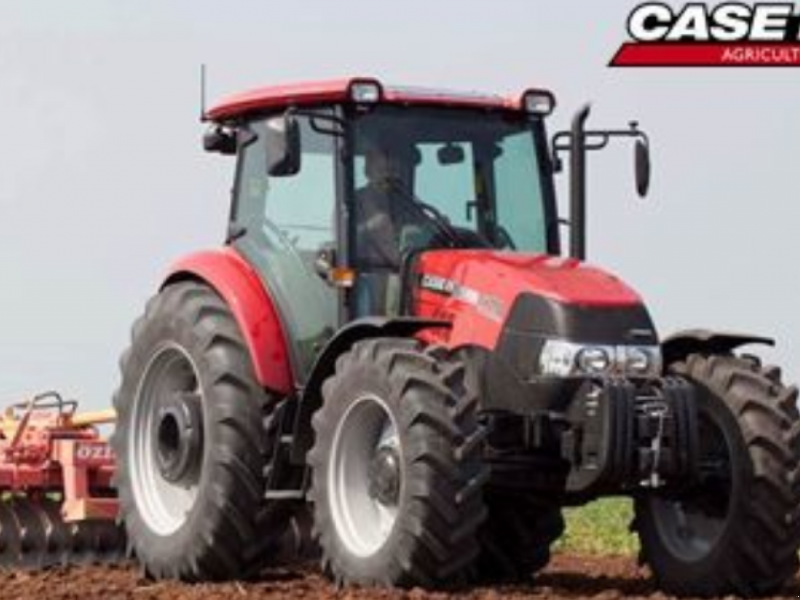 Oldtimer-Traktor του τύπου Case IH Farmall 110 JX, Neumaschine σε Дніпропетровськ (Φωτογραφία 1)