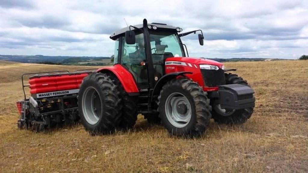 Oldtimer-Traktor del tipo Massey Ferguson 6713,  In Луцьк (Immagine 2)