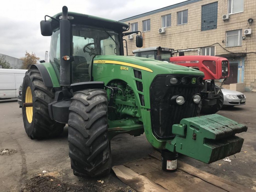 Oldtimer-Traktor του τύπου John Deere 8320R, Neumaschine σε Бровари (Φωτογραφία 4)