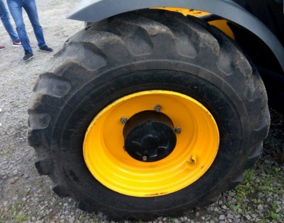 Teleskopstapler typu JCB 536-70 Agri Super,  v Новоархангельськ (Obrázek 8)