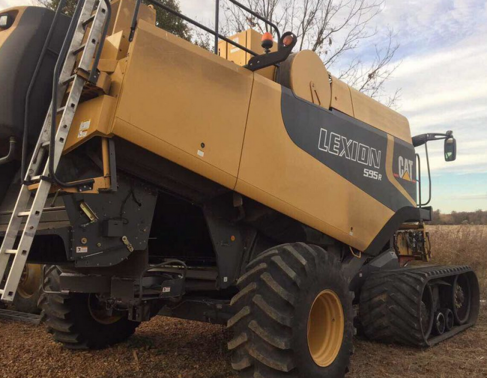 Oldtimer-Mähdrescher от тип Caterpillar Lexion 595R,  в Струмівка (Снимка 2)