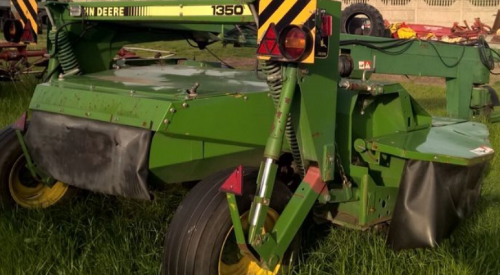 Mähaufbereiter & Zetter del tipo John Deere 1350,  en Струмівка (Imagen 1)