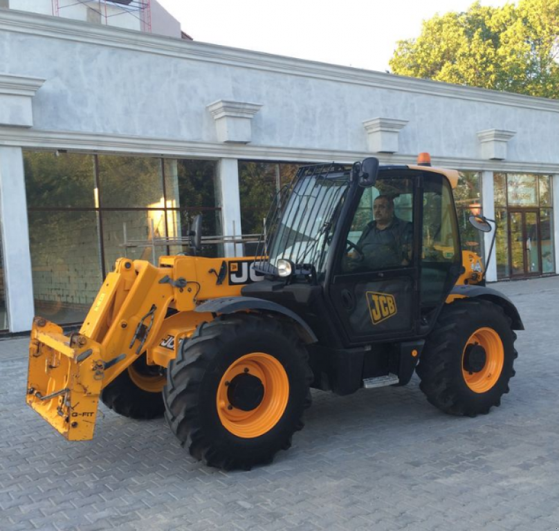 Teleskopstapler of the type JCB 531-70,  in Хмельницький (Picture 1)