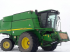 Oldtimer-Mähdrescher of the type John Deere 9780i CTS,  in Луцьк (Picture 4)