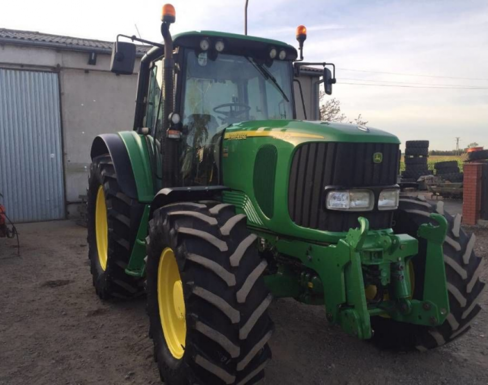 Oldtimer-Traktor van het type John Deere 6920S, Neumaschine in Звенигородка (Foto 2)