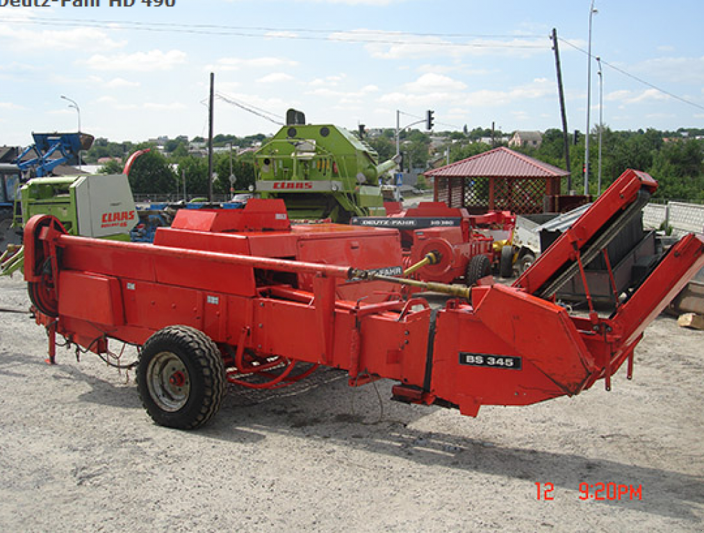 Hochdruckpresse van het type Same Deutz Fahr HD 490,  in Рівне (Foto 2)