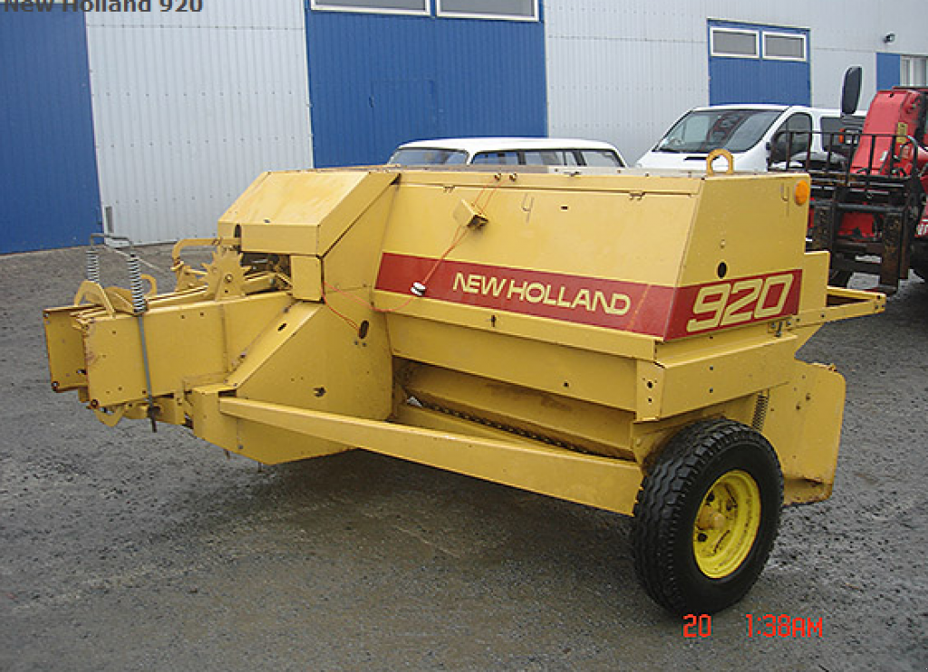 Hochdruckpresse typu New Holland 920,  v Рівне (Obrázek 2)