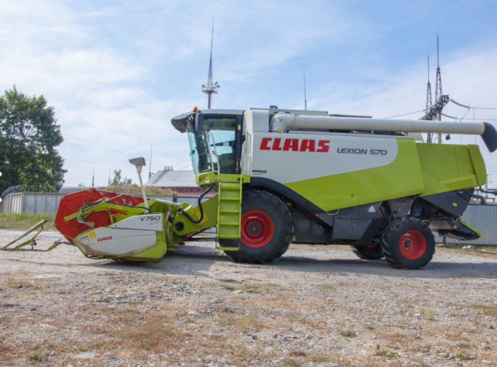 Oldtimer-Mähdrescher del tipo CLAAS Lexion 570, Neumaschine en Луцьк (Imagen 3)